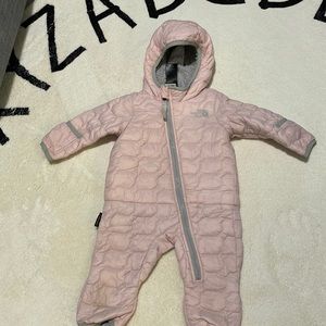The northface 3-6 month bunting